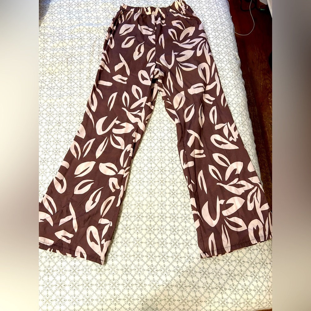 Selfie Leslie indika wide leg pants size S